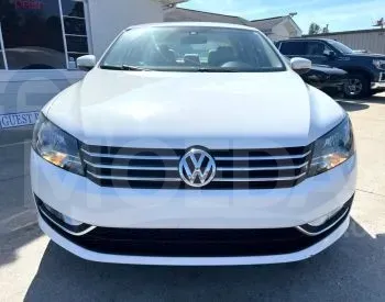 Volkswagen Passat 1.8 2015 Тбилиси - изображение 1