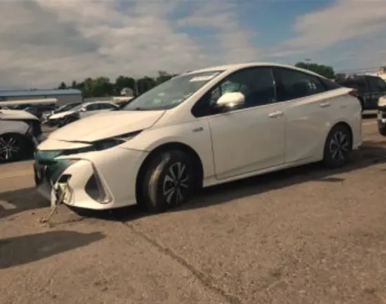 Toyota Camry 2018 თბილისი