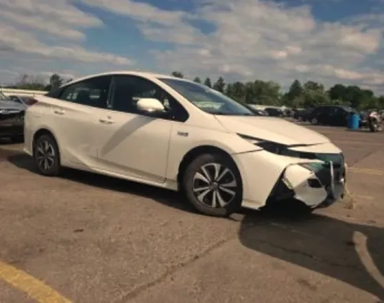 Toyota Camry 2018 თბილისი