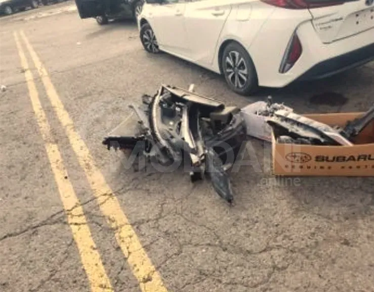 Toyota Camry 1.8L 2018 Тбилиси - изображение 10