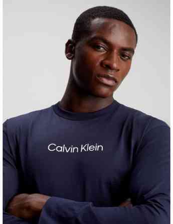 CALVIN KLEIN - HERO LOGO LS T-SHIRT Tbilisi