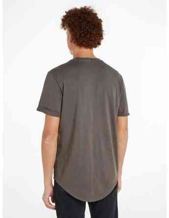 CALVIN KLEIN - WASHED MONOLOGO BADGE TEE Tbilisi