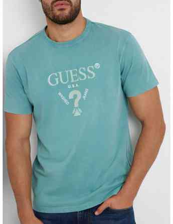 GUESS - SS CN TREATED TRIANGLE TEE Tbilisi