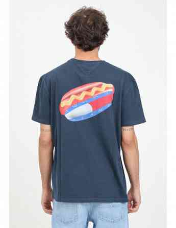 Tommy Jeans - TJM REG UNISEX FUN NOVELTY TEE Tbilisi