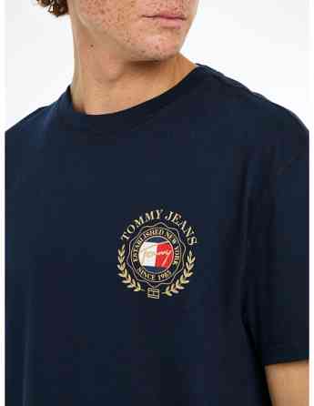 Tommy Jeans - TJM REG PREP EXPLR LUXE TEE EXT Tbilisi