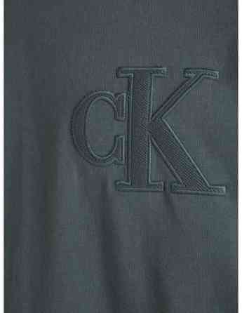 CALVIN KLEIN - CK APPLIQUE TEE Tbilisi