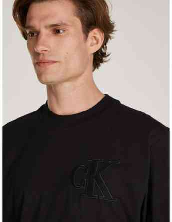 CALVIN KLEIN - CK APPLIQUE TEE Tbilisi