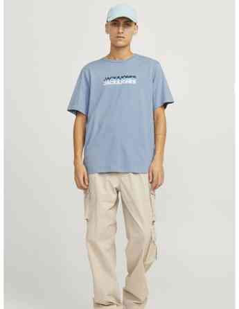 Jack & Jones - JJCYBER TEE SS CREW NECK Tbilisi