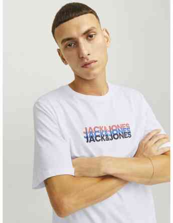 Jack & Jones - JJCYBER TEE SS CREW NECK Tbilisi