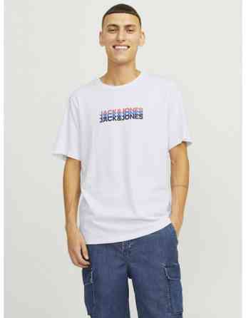 Jack & Jones - JJCYBER TEE SS CREW NECK Tbilisi