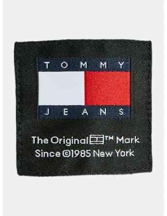 Tommy Jeans - TJM REG GD NEW CLASSIC L TEE Tbilisi