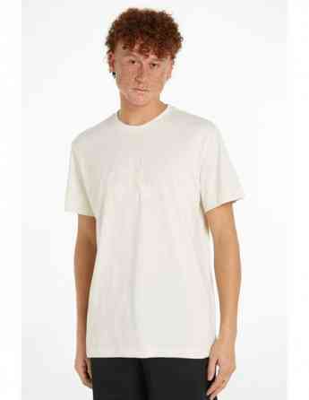 CALVIN KLEIN - MONOLOGO APPLIQUE TEE თბილისი