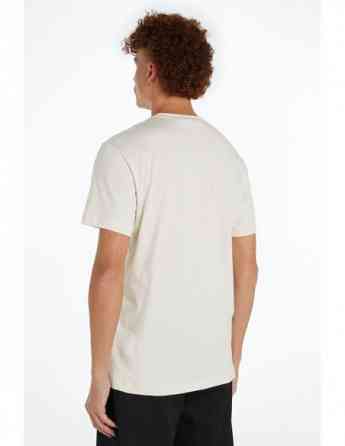 CALVIN KLEIN - MONOLOGO APPLIQUE TEE თბილისი