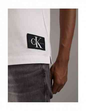 CALVIN KLEIN - BADGE RELAXED TEE თბილისი