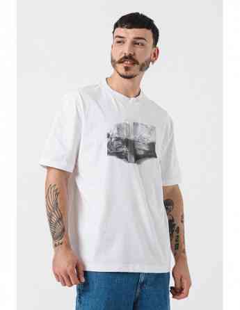 CALVIN KLEIN - EMBOSSED EUPHORIC FLORAL TEE თბილისი