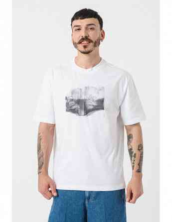 CALVIN KLEIN - EMBOSSED EUPHORIC FLORAL TEE თბილისი