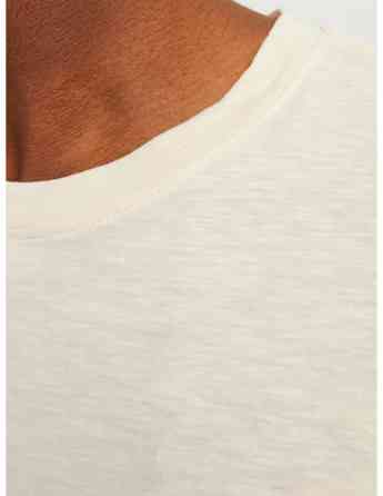 Jack & Jones - JORARUBA BRANDING TEE SS CREW NECK Tbilisi