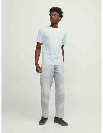 Jack & Jones - JORARUBA BRANDING TEE SS CREW NECK Tbilisi