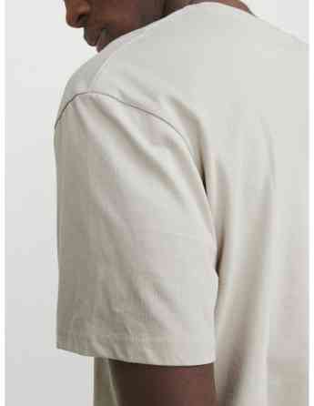 Jack & Jones - JORVESTERBRO PICTURE TEE SS CREW NECK LN Tbilisi