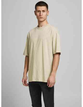 Jack & Jones - JORGRAND OVERSIZE TEE SS CREW NECK BLK Tbilisi