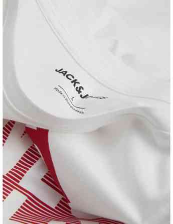 Jack & Jones - JJFLINT TEE SS CREW NECK Tbilisi