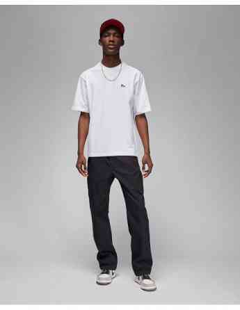 NIKE - M J BRAND SNKR PTCH SS CREW Tbilisi