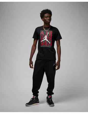 NIKE - M J BRAND JM STACK SS CREW Tbilisi