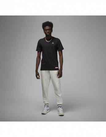 NIKE - M J FLT MVP AOP SS CREW Tbilisi