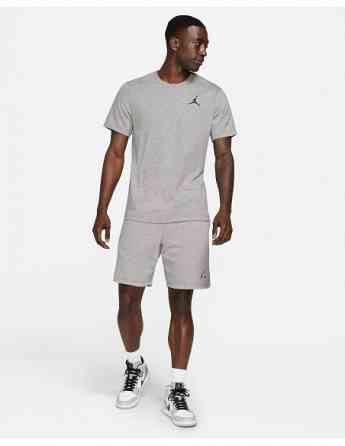 NIKE - M J JUMPMAN EMB SS CREW Tbilisi