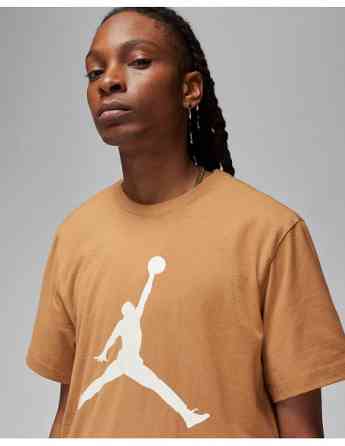NIKE - M J JUMPMAN SS CREW Tbilisi