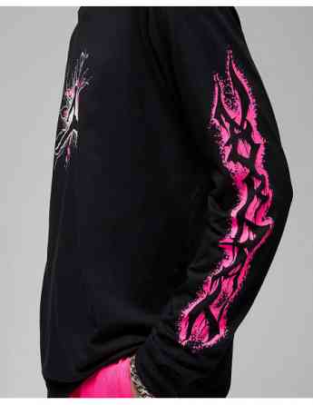 NIKE - M J SPRT LS DF GFX CREW Tbilisi