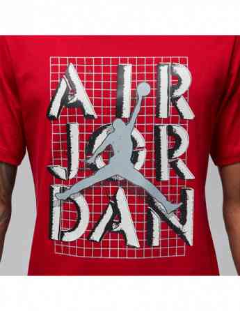 NIKE - M J BRAND JM STACK SS CREW Tbilisi