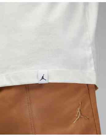 NIKE - M J FLT ESS RINGS SS CREW Tbilisi