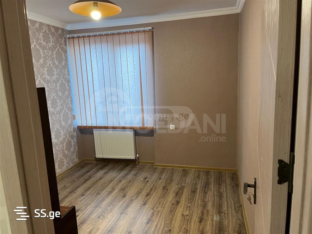 ქირავდება 2 ოთახიანი ბინა 62მ² 2/9 სართ თბილისი - photo 1