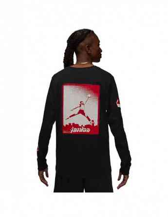 NIKE - M J BRAND LS GFX CREW Tbilisi