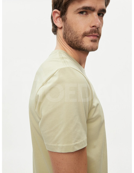 GUESS თბილისი - photo 4