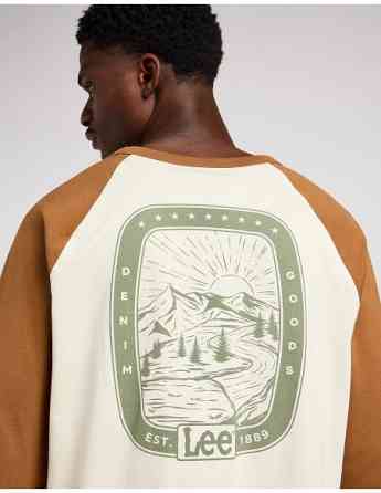 Lee - RAGLAN TEE Tbilisi