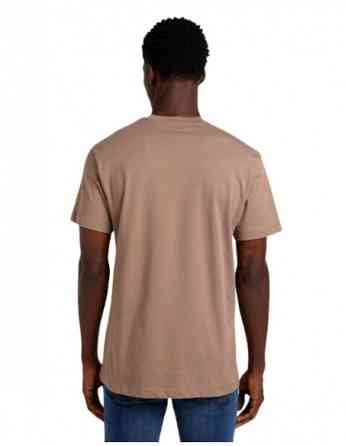 Lee - CAMP TEE Tbilisi