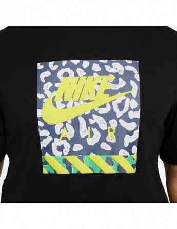 NIKE - NIKE SPORTSWEAR T-SHIRT Tbilisi