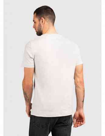 GUESS Тбилиси