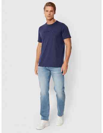 GUESS Тбилиси