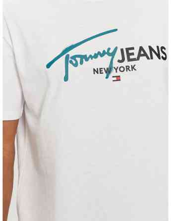 Tommy Jeans - TJM REG SPRAY POP COLOR TEE EXT Тбилиси