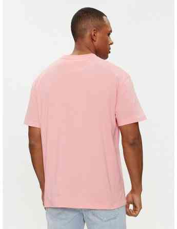 Tommy Jeans - TJM REG SPRAY POP COLOR TEE EXT Тбилиси