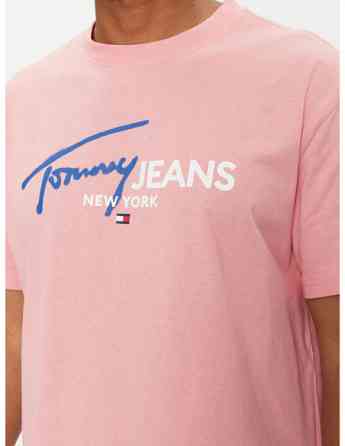 Tommy Jeans - TJM REG SPRAY POP COLOR TEE EXT Тбилиси