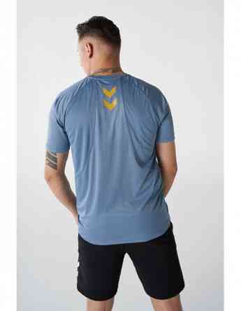 HUMMEL - HMLTORO T-SHIRT S/S Tbilisi