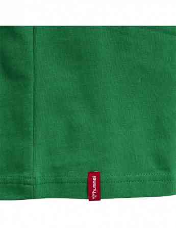 HUMMEL - hmlRED BASIC T-SHIRT S/S Tbilisi