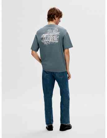 SELECTED HOMME - SLHLOOSEGIB PRINT SS O-NECK TEE Tbilisi