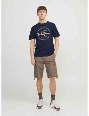Jack & Jones - JJFOREST TEE SS CREW NECK Тбилиси