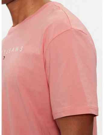 Tommy Jeans - TJM REG LINEAR LOGO TEE EXT Тбилиси