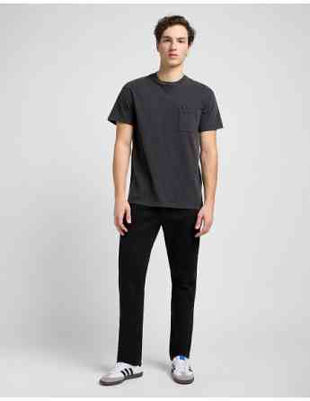 Lee - RELAXED POCKET TEE Tbilisi